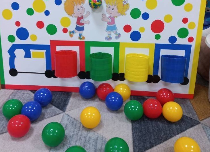 Развивающие игрушки для детей 2-3 лет